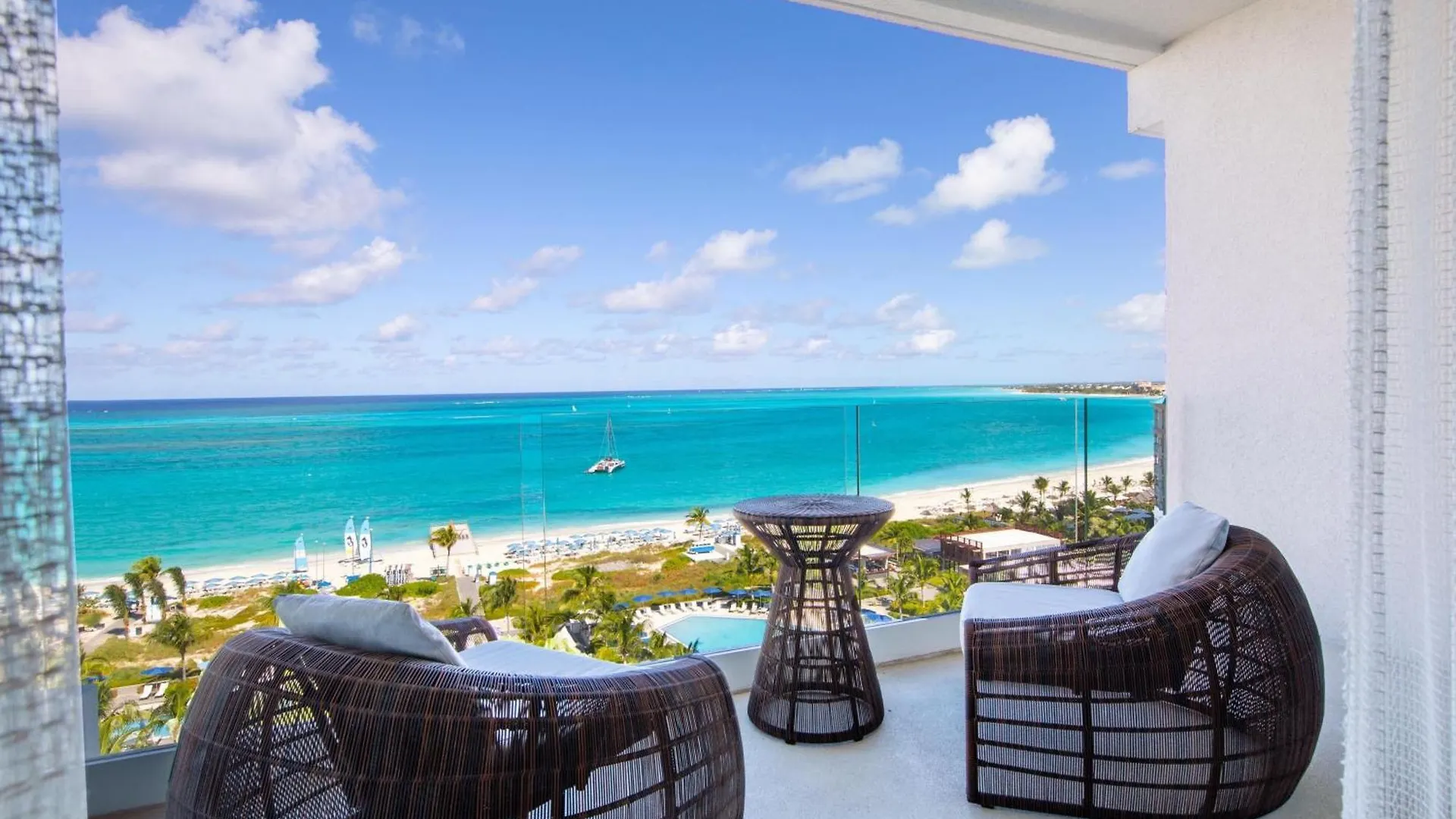 ***** Resort Hotel The Ritz-Carlton, Turks & Caicos Grace Bay Islas Turks y Caicos