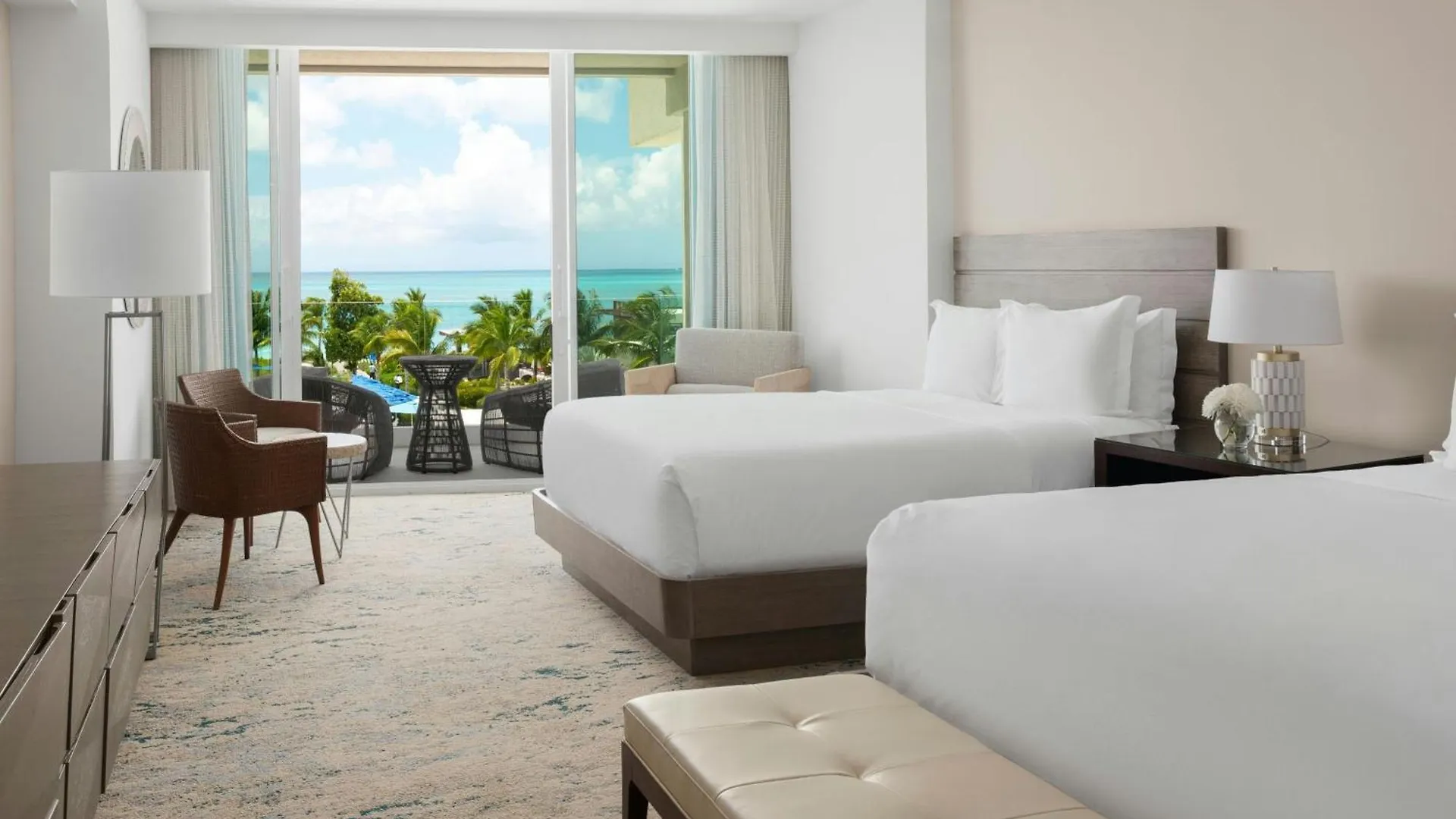 Hotel The Ritz-Carlton, Turks & Caicos Grace Bay Resort